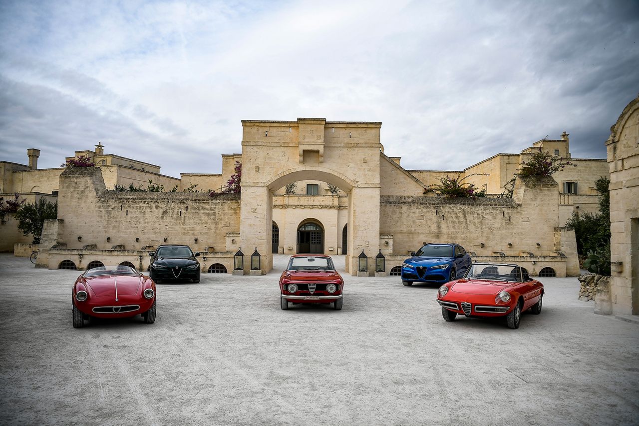 Novas versões de 2020 dos Alfa Romeo Giulia e Stelvio: a experiência de condução atinge um nível completamente novo 38