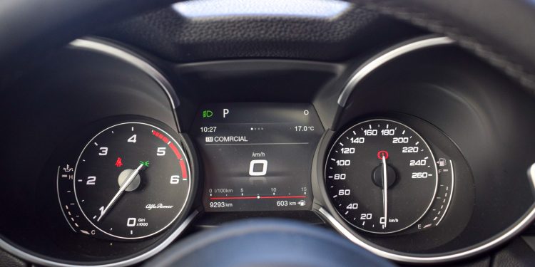 Alfa Romeo Stelvio Black Tech 2.2 JTDM AT8: Beleza Negra! 34 Alfa Romeo Stelvio Black Tech 2.2 JTDM AT8: Beleza Negra! 34