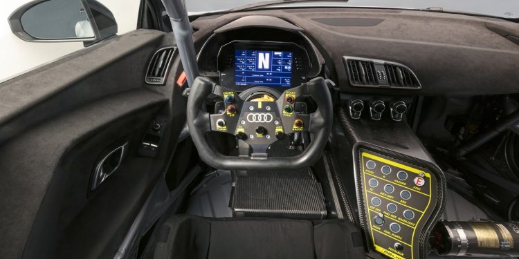Audi R8 LMS GT4: Pronto para atacar os circuitos! 22