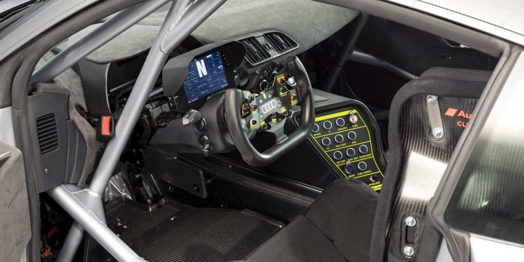 Audi R8 LMS GT4: Pronto para atacar os circuitos! 14