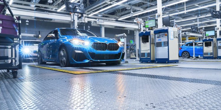 BMW Série 2 Gran Coupé entra em produção! 27