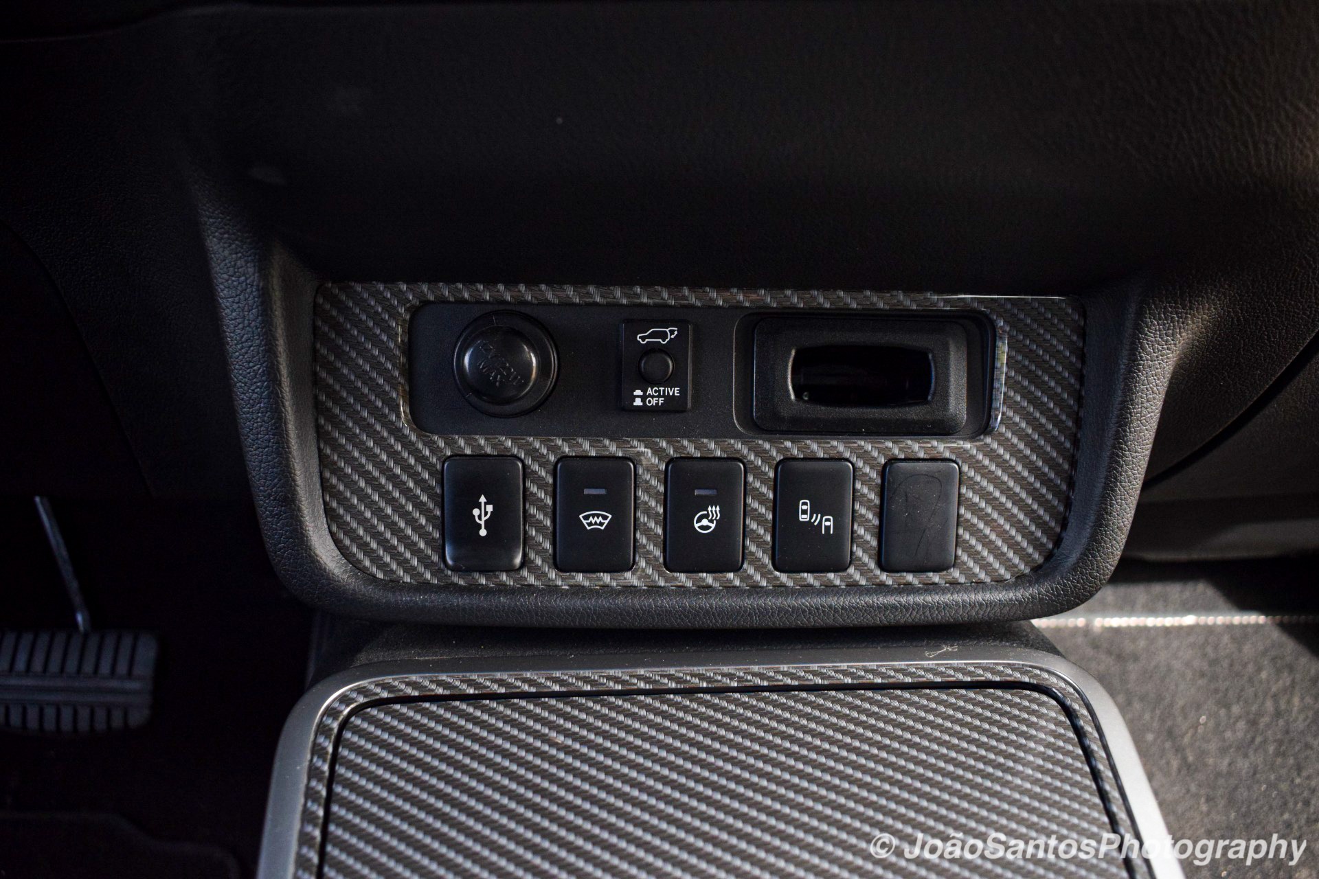 Mitsubishi Outlander PHEV Instyle: Ecologia com 3 motores! 30