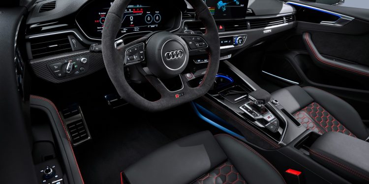 Audi RS5 Coupe e RS5 Sportback ganha novos argumentos! 26