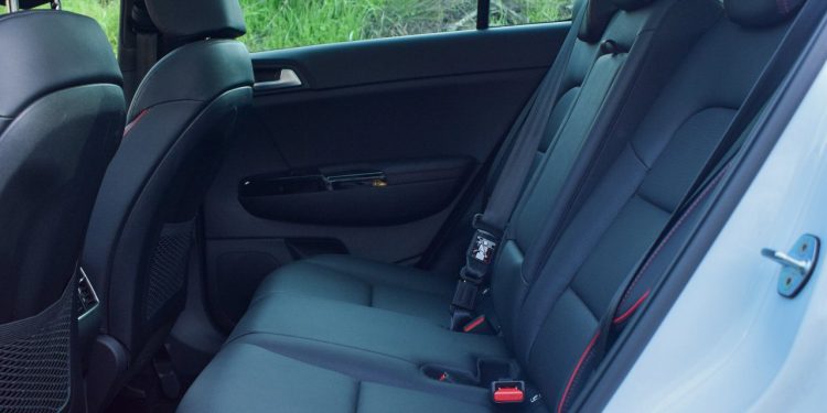 KIA Sportage 1.6 CRDi ISG 7DCT MHEV GT LINE: Pequena electrificação para um grande automóvel! 50