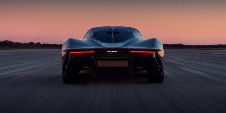 Mclaren Speedtail atinge mais uma vez os 403km/h! 21