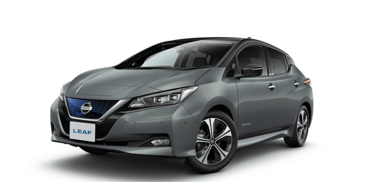 Nissan LEAF estreia novas cores e tecnologias no Japão! 18