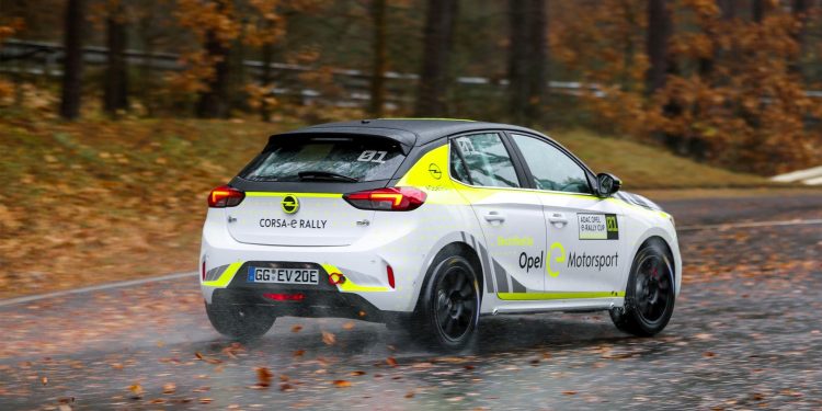 Opel já desenvolve o Corsa elétrico para ralis 16