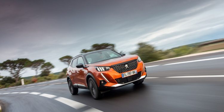 Novo SUV PEUGEOT 2008 já disponível em Portugal! 17