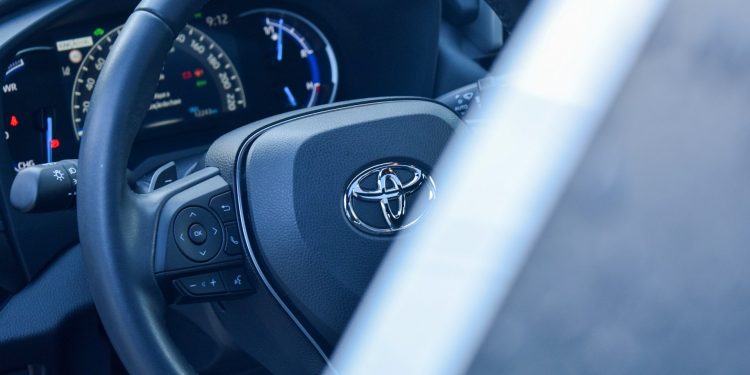 Toyota RAV4 2.5 Hybrid Lounge: O descanso de ter um híbrido! 60