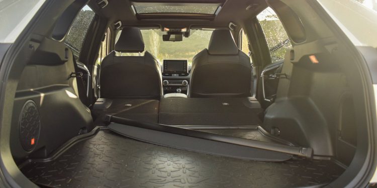 Toyota RAV4 2.5 Hybrid Lounge: O descanso de ter um híbrido! 59