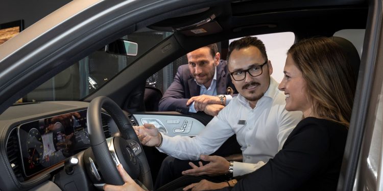 Mercedes-Benz apresenta iniciativa “Melhor Experiência de Cliente 4.0” 15