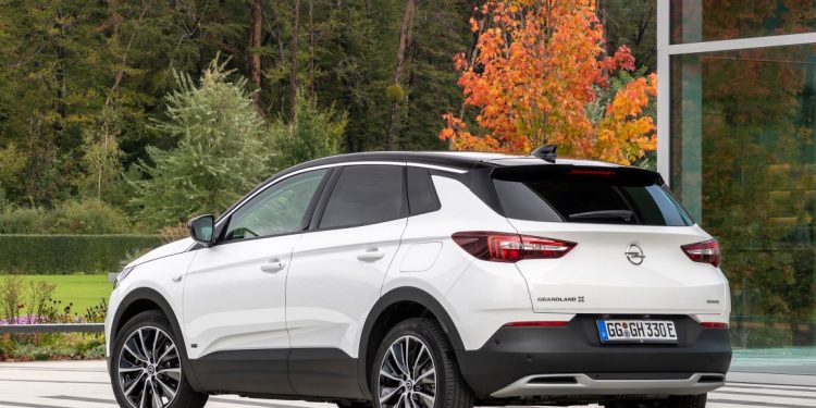 Novo Opel Grandland X híbrido ‘plug-in’ com tração dianteira está disponível para encomenda 15