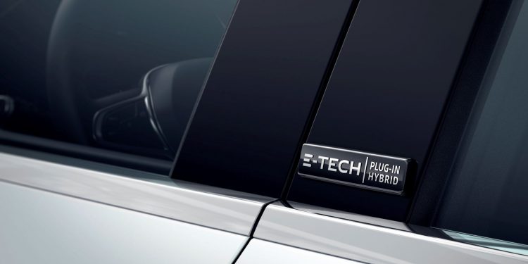 O Grupo Renault acelera a estratégia de eletrificação com o Novo Renault Captur E-TECH Plug-in 25