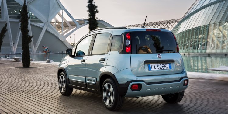 FIAT 500 e Panda recebem um "boost" com motor Mild-Hybrid! 31