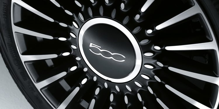 FIAT 500 e Panda recebem um "boost" com motor Mild-Hybrid! 25