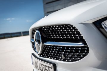 Mercedes-Benz é a marca automóvel mais valiosa do mundo? 13