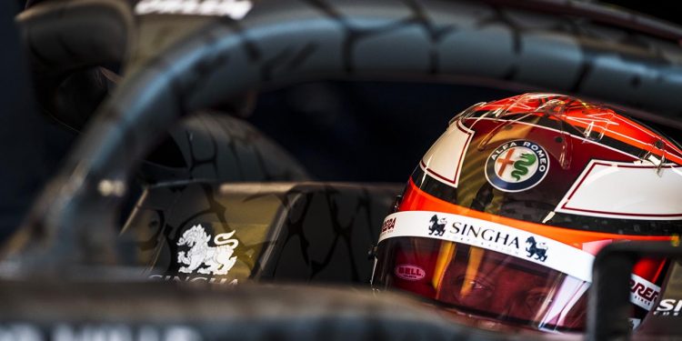 Alfa Romeo Racing ORLEN C39 revelado em Barcelona 15