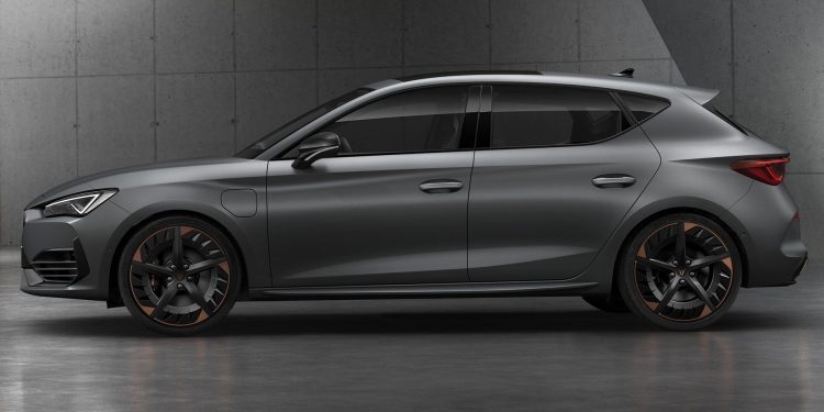 Novo CUPRA Leon será revelado em Genebra? 26