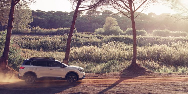 Citroen C5 Aircross recebe versão PHEV! 14