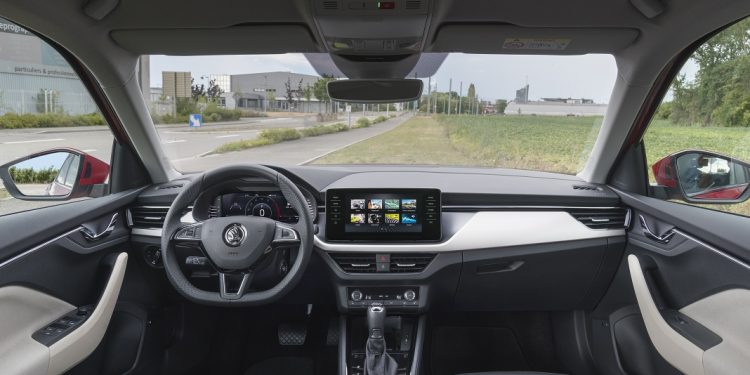 SKODA KAMIQ a genial combinação de um SUV compacto com um automóvel moderno 14