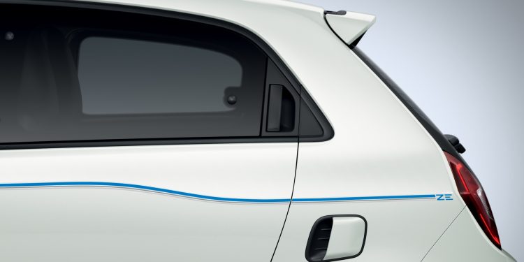 Este é o Renault Twingo Z.E! 27