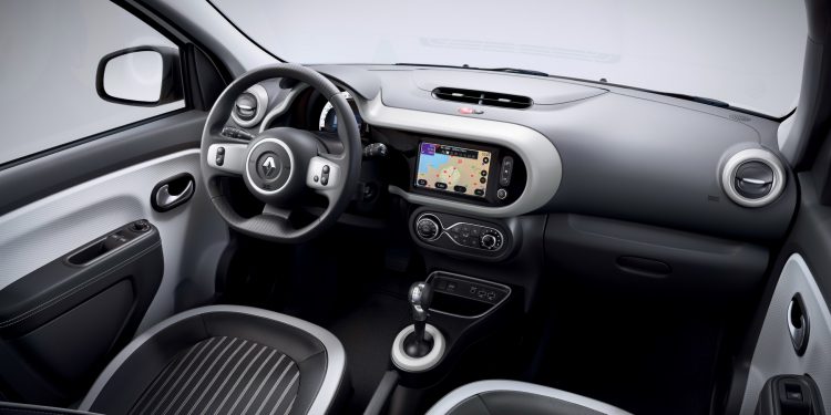 Este é o Renault Twingo Z.E! 22