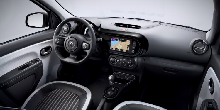 Este é o Renault Twingo Z.E! 19