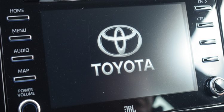Toyota PRIUS Hybrid AWD: Triplamente Prius! 44