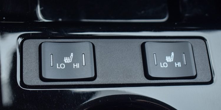 Toyota PRIUS Hybrid AWD: Triplamente Prius! 43