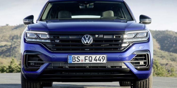 Volkswagen Touareg R chega em "Modo Plug-In" com 460cv! 38