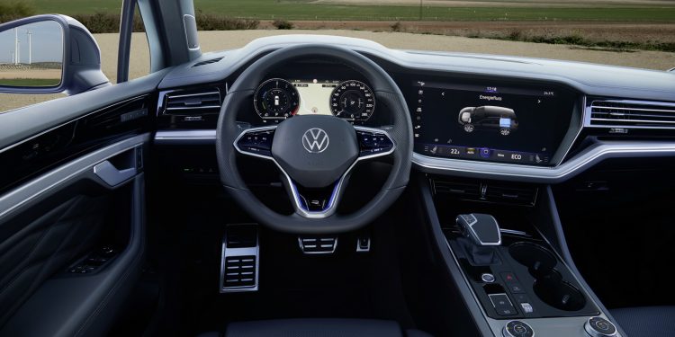 Volkswagen Touareg R chega em "Modo Plug-In" com 460cv! 28