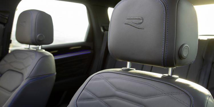 Volkswagen Touareg R chega em "Modo Plug-In" com 460cv! 23