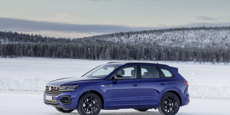 Volkswagen Touareg R chega em "Modo Plug-In" com 460cv! 21