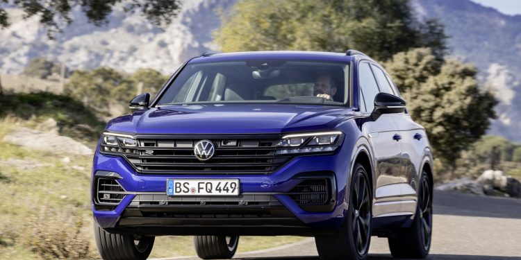 Volkswagen Touareg R chega em "Modo Plug-In" com 460cv! 42