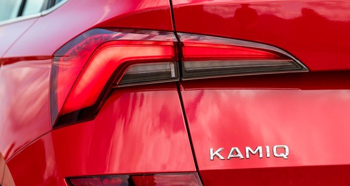 SKODA KAMIQ a genial combinação de um SUV compacto com um automóvel moderno 15