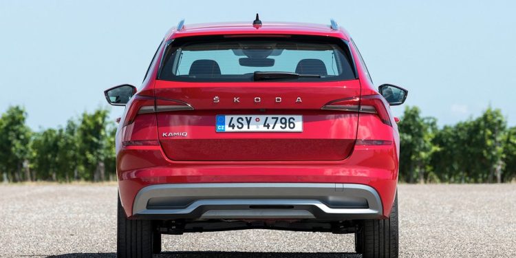 SKODA KAMIQ a genial combinação de um SUV compacto com um automóvel moderno 16