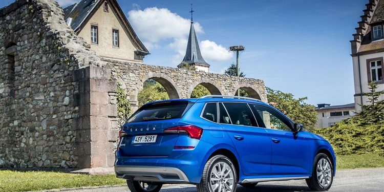SKODA KAMIQ a genial combinação de um SUV compacto com um automóvel moderno 19