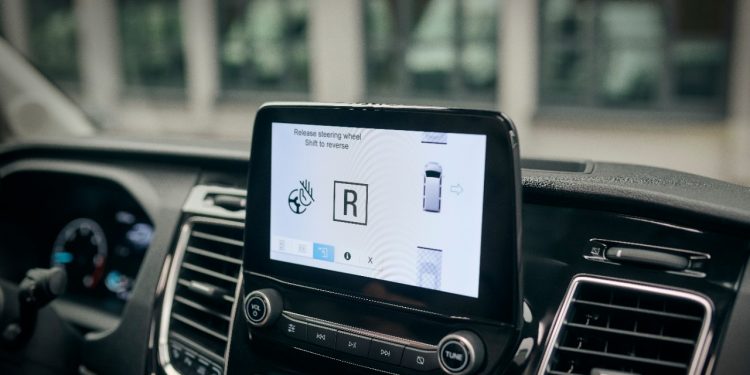 Novas Tecnologias Fazem Com Que os Problemas para Estacionar Sejam Coisa do Passado 13