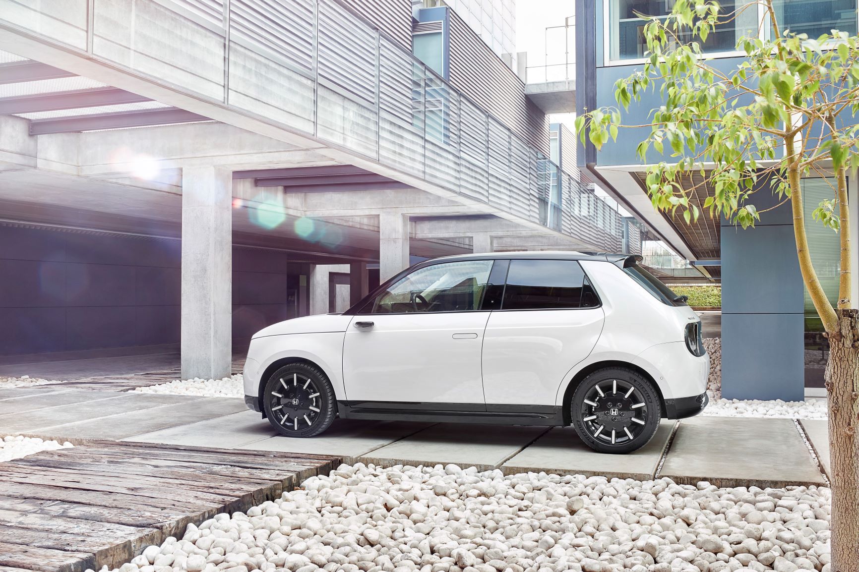 Honda e já disponível em pré-venda 16