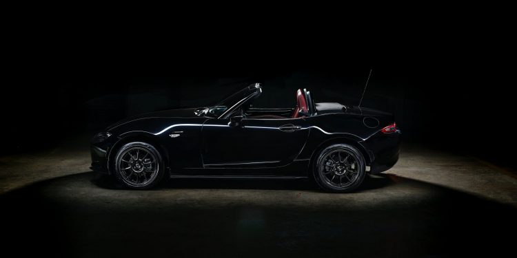 Mazda MX-5 Eunos: A edição especial que nos leva para o passado! 24