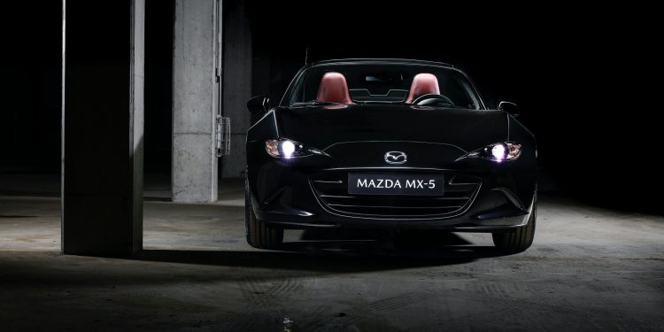 Mazda MX-5 Eunos: A edição especial que nos leva para o passado! 21