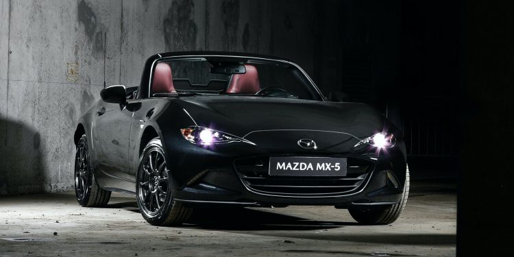 Mazda MX-5 Eunos: A edição especial que nos leva para o passado! 18