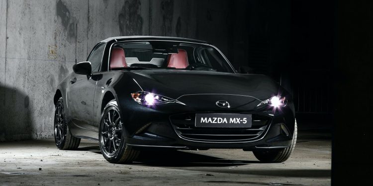 Mazda MX-5 Eunos: A edição especial que nos leva para o passado! 17