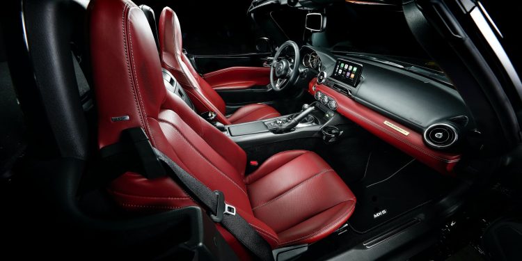Mazda MX-5 Eunos: A edição especial que nos leva para o passado! 29