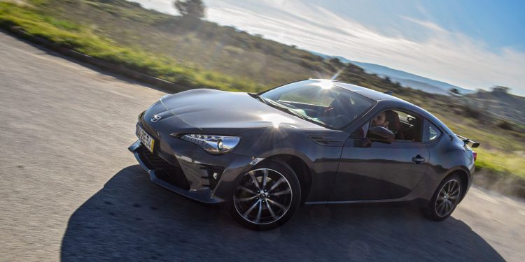 Toyota GT86: Ser ou parecer? 50 Toyota GT86: Ser ou parecer? 50