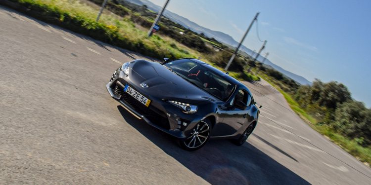 Toyota GT86: Ser ou parecer? 53 Toyota GT86: Ser ou parecer? 53