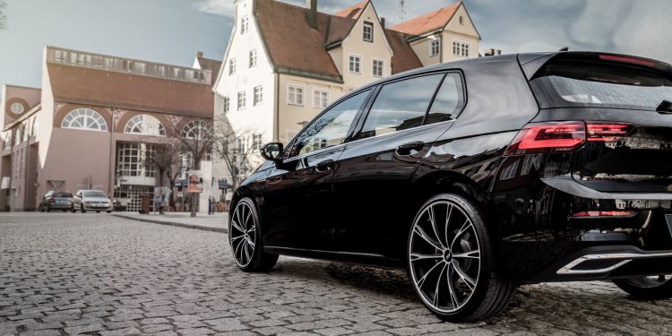 Novo Volkswagen Golf VIII "envenenado" pela ABT! 14