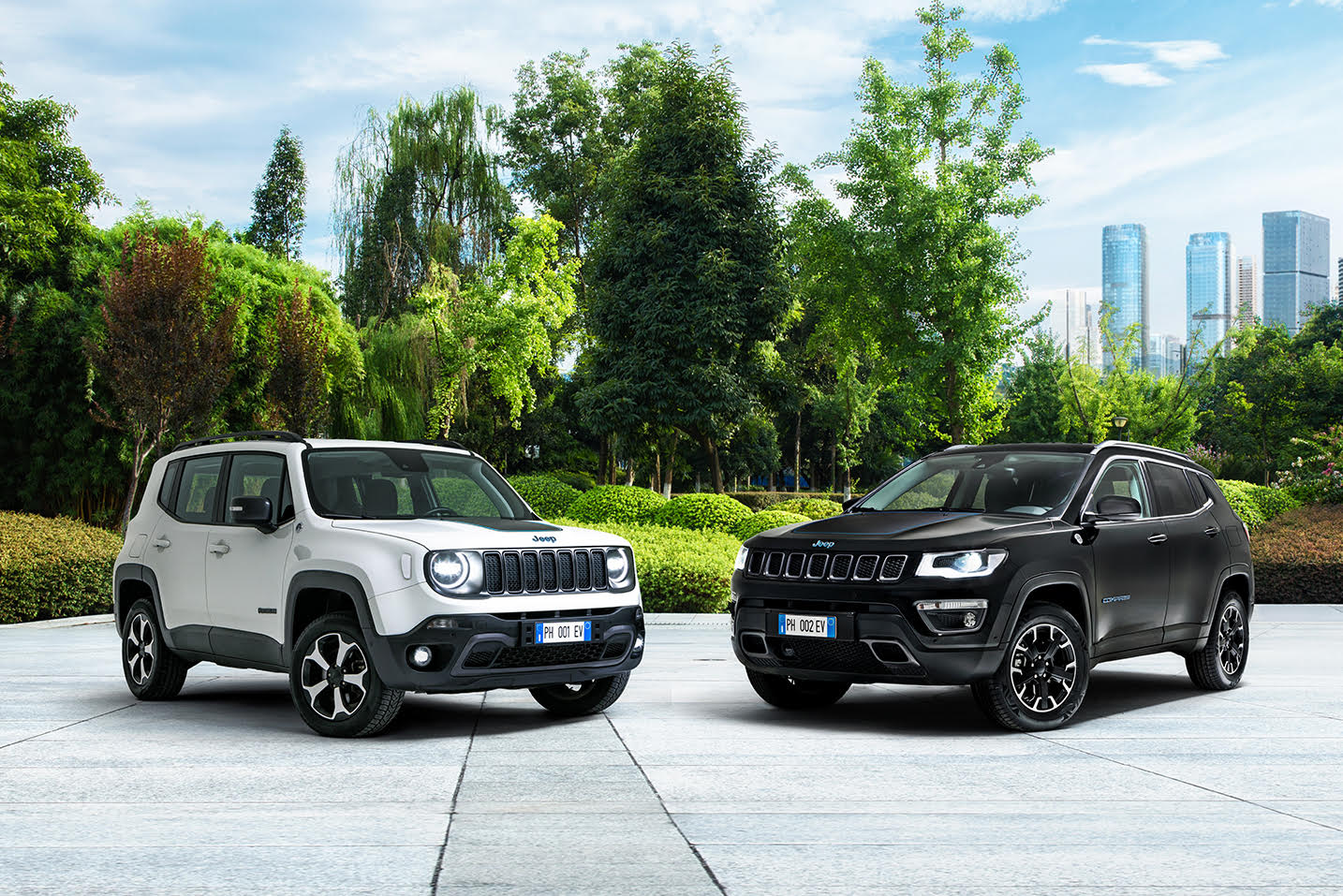 Jeep® Renegade e Compass 4xe “First Edition” 18 Jeep® Renegade e Compass 4xe “First Edition” 18