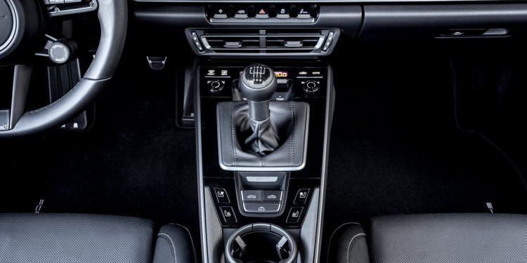 Porsche 911 Carrera S e 4S recebem caixa manual de 7 velocidades! 13 Porsche 911 Carrera S e 4S recebem caixa manual de 7 velocidades! 13
