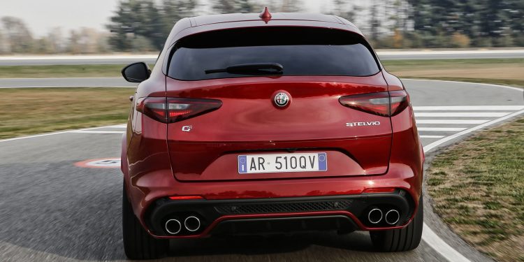 Não vai haver Alfa Romeo Stelvio GTA! 16